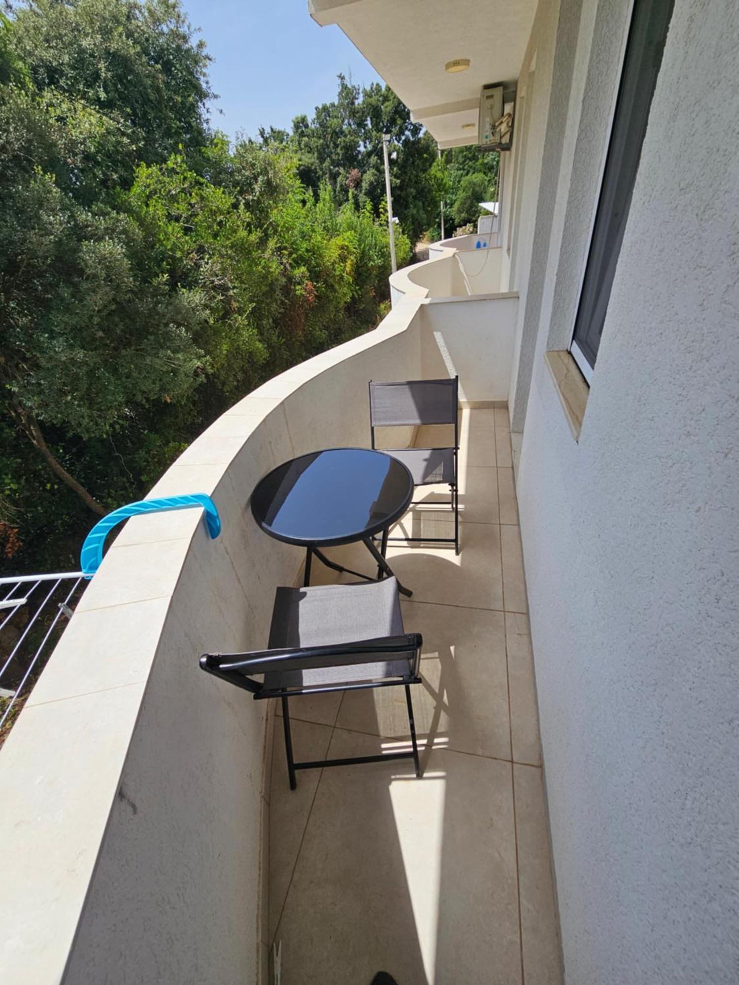 Apartmani Vila Ebra 尤塔哈 外观 照片